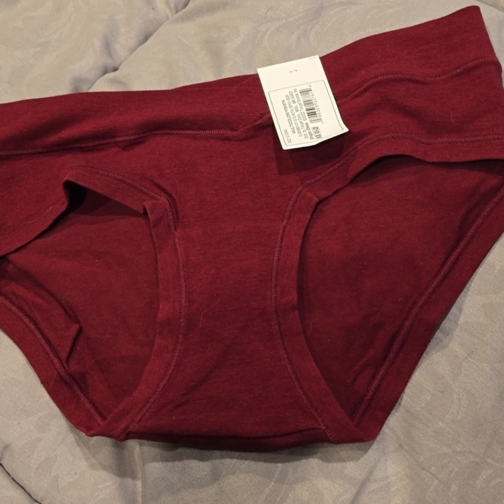 ❤️10/$13 Burgundy Women's Underwear Cute Hip